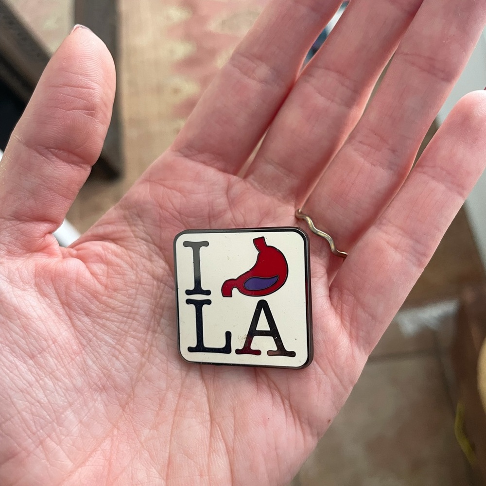 I stomach LA pin / I love LA
